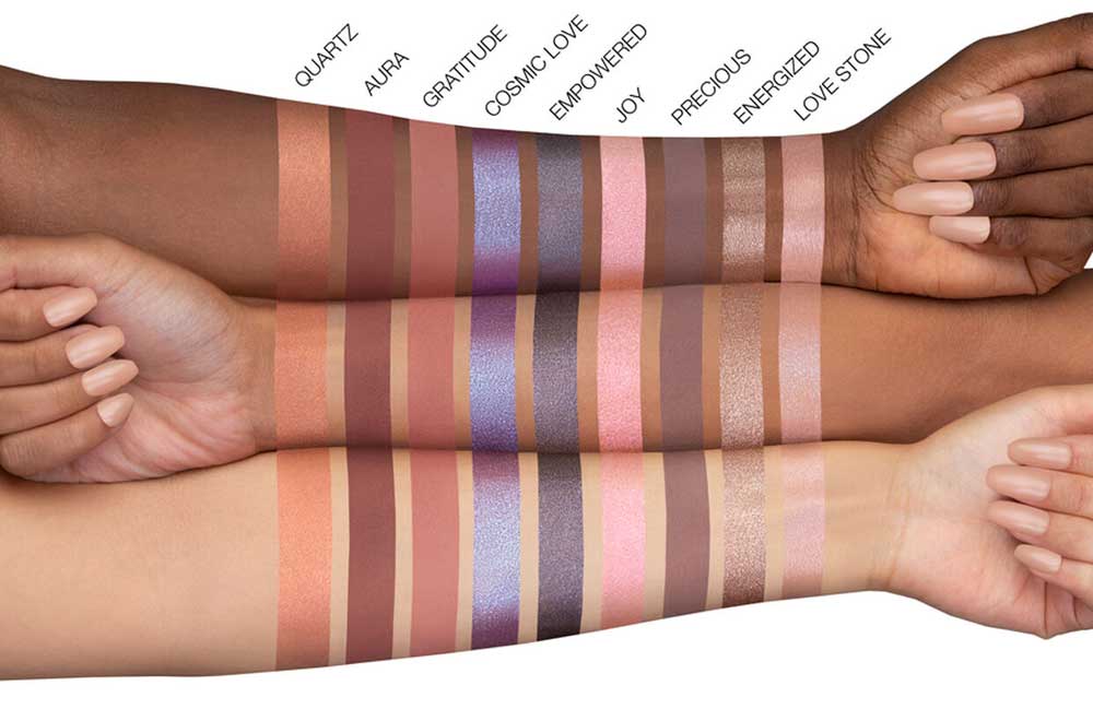 Swatches palette ombretti Huda Beauty