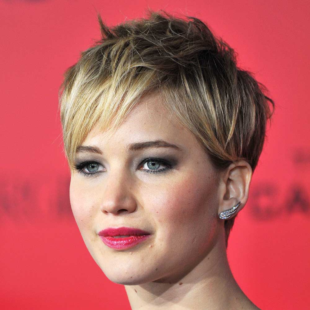 Taglio capelli pixie lungo Jennifer Lawrence