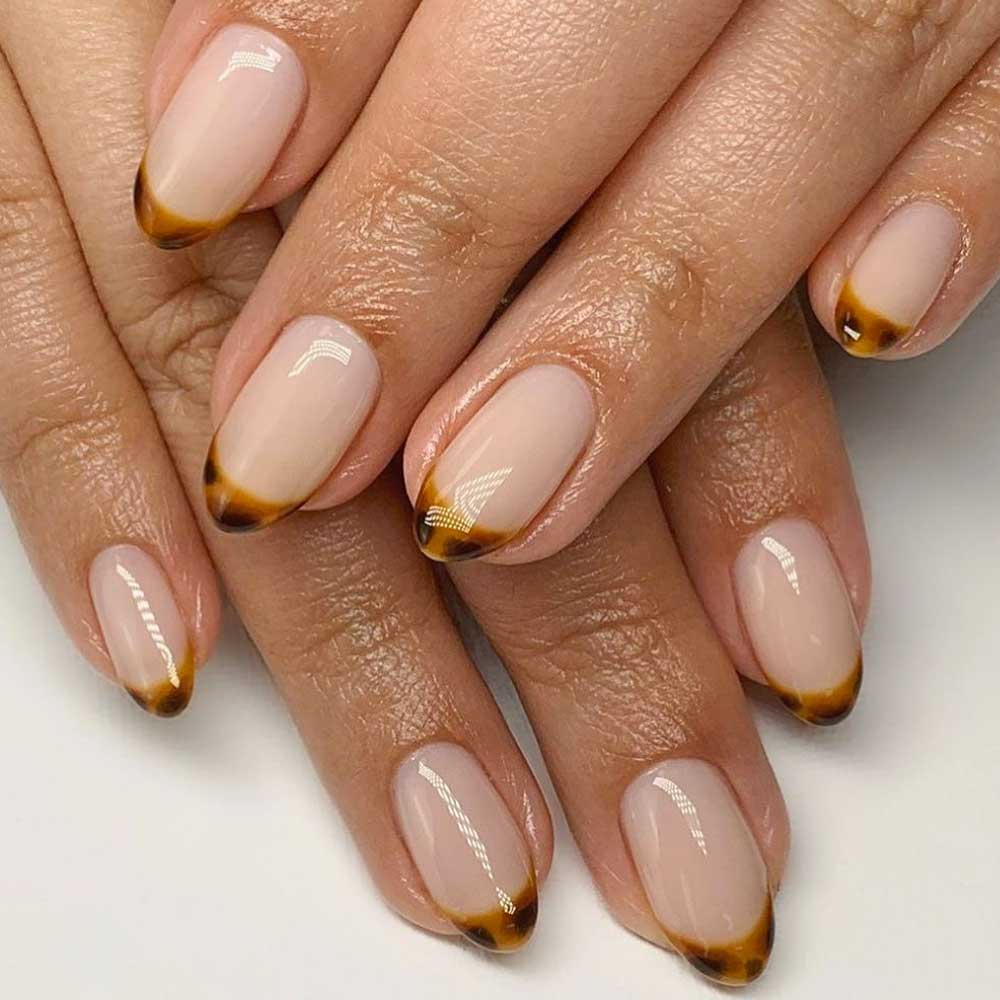 French manicure maculata autunno 2020