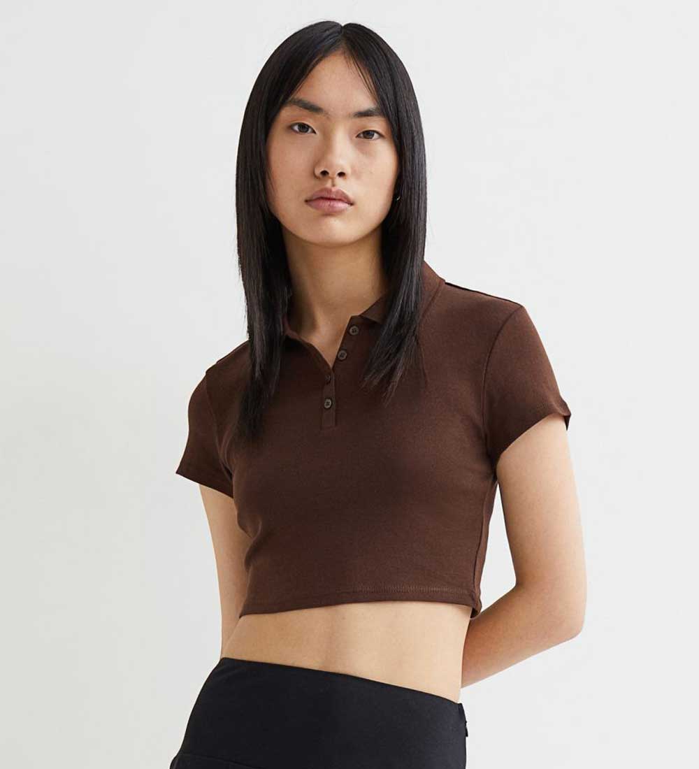 t-shirt cropped con colletto