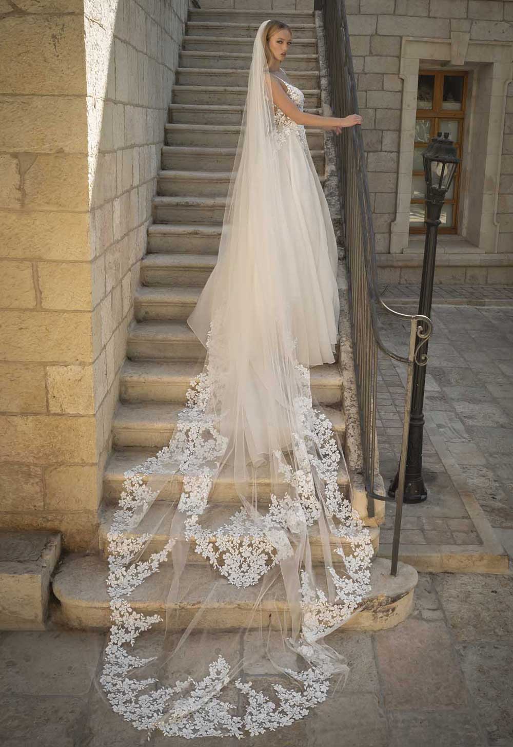 abiti da sposa Pnina Tornai 2022