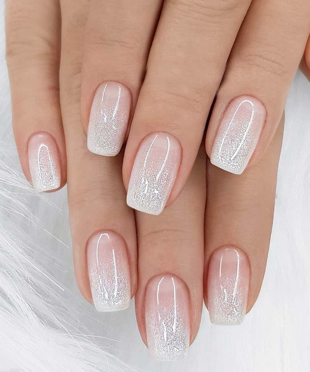 Unghie gel glitter argento sfumati Unghie gel glitter argento sfumati