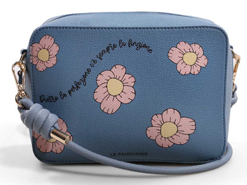 pochette con fiori e tracolla pochette con fiori e tracolla