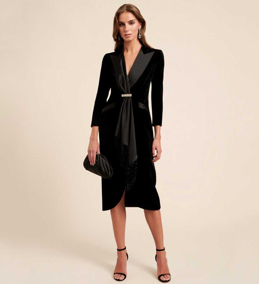 blazer dress nero elegante