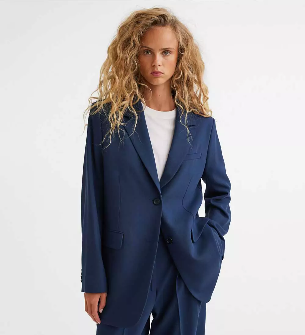giacca blu da tailleur