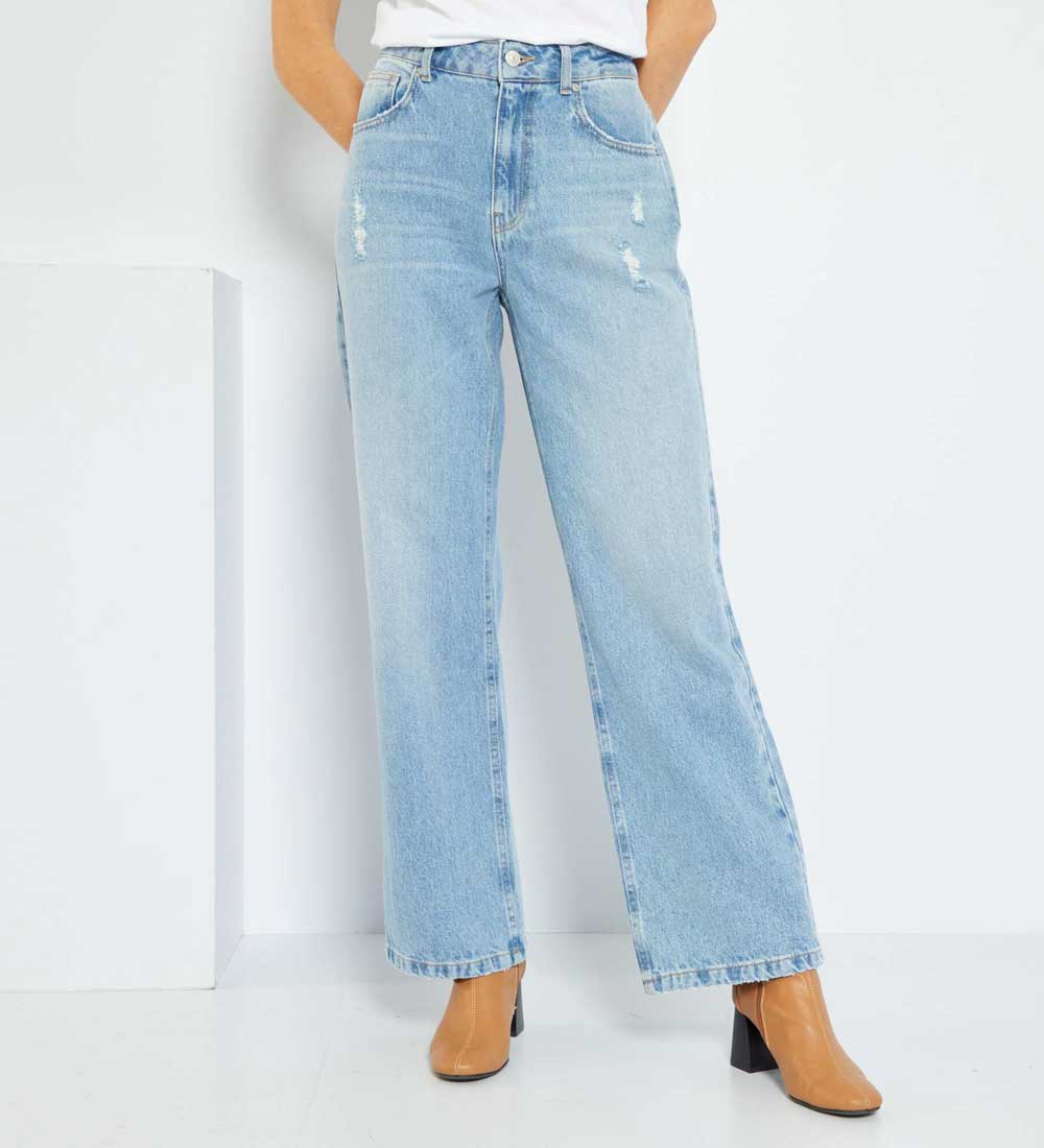 jeans vita alta con strappi