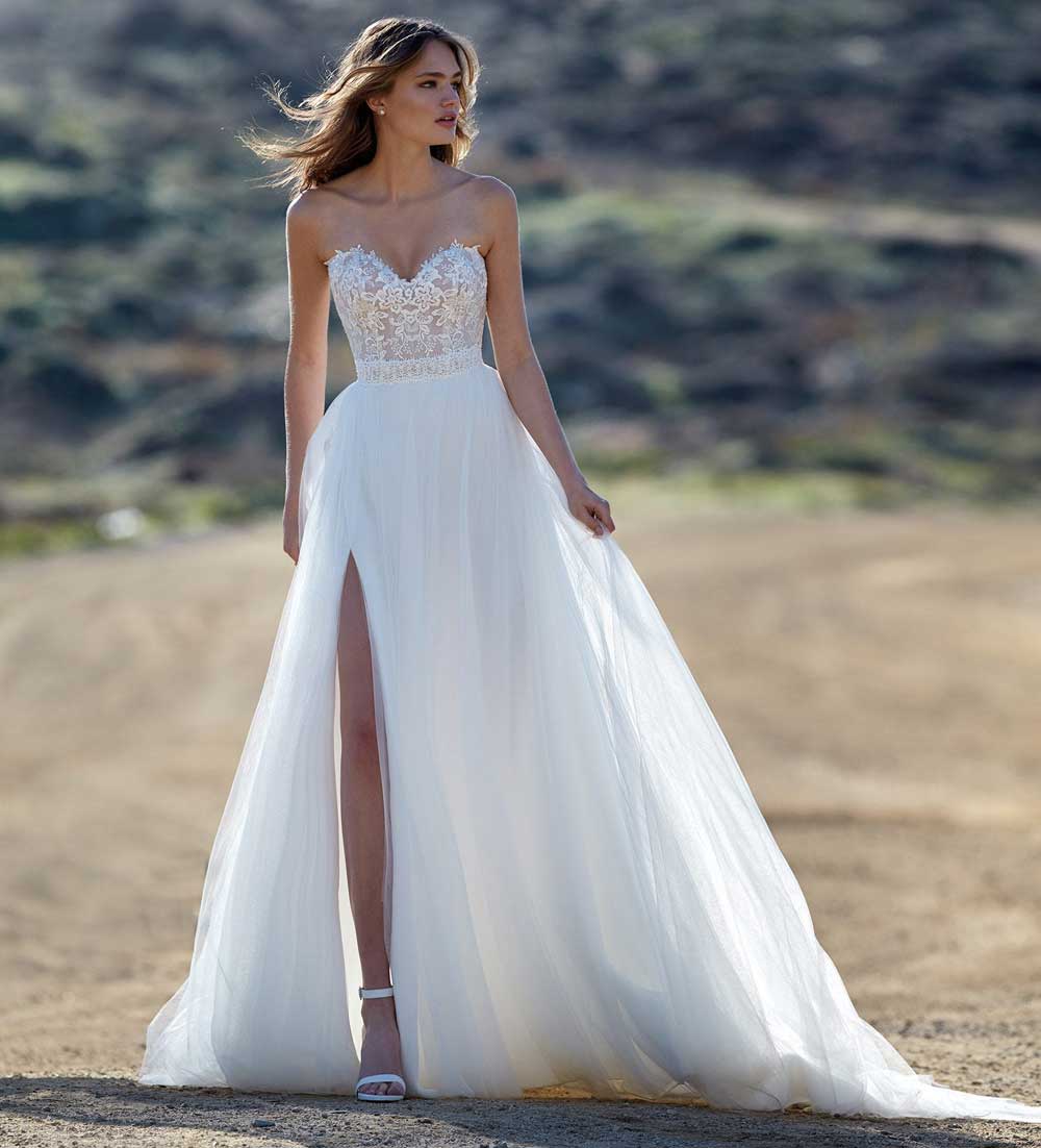 vestito da sposa con spacco