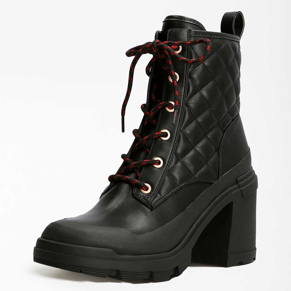 Combat boot tacco