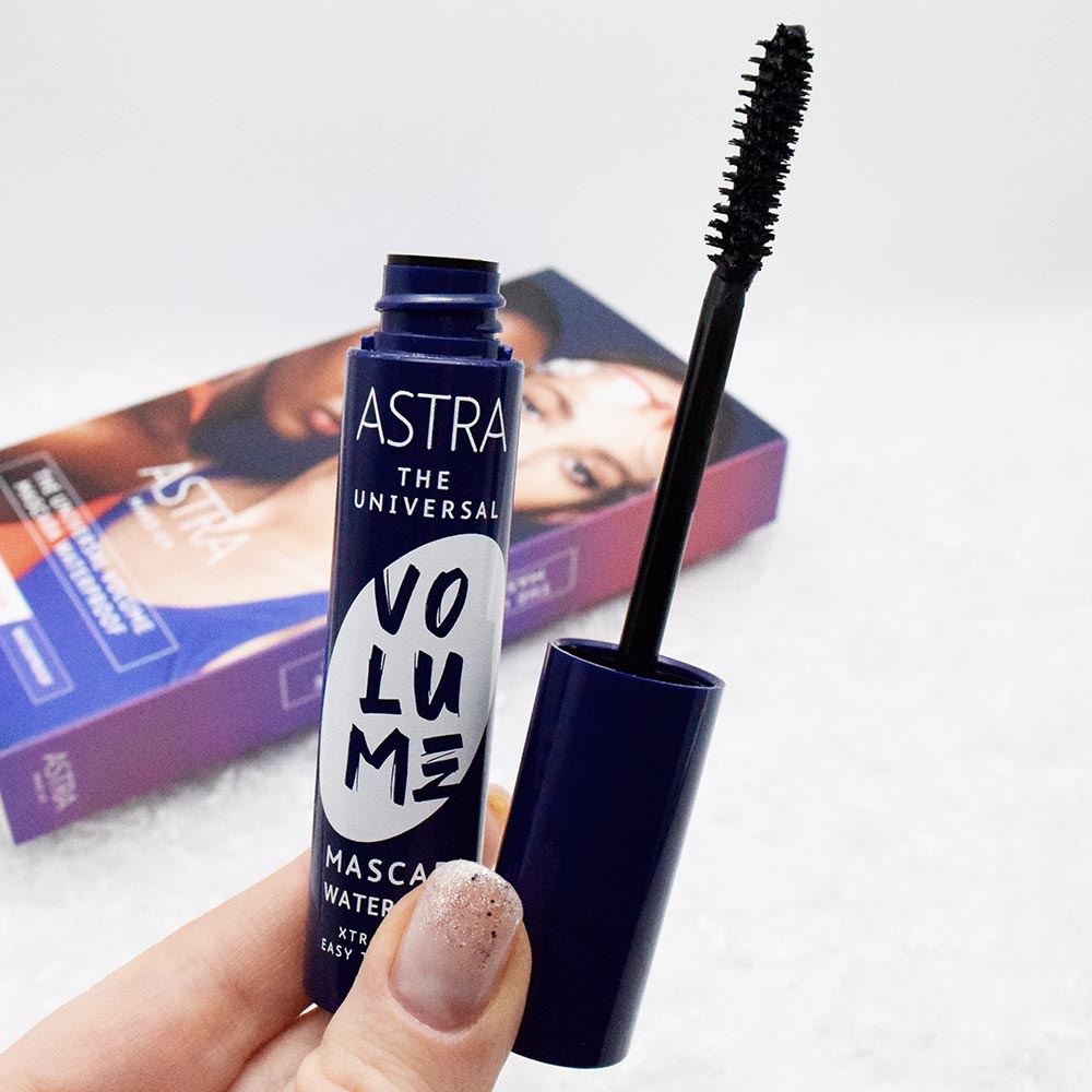 Mascara Astra Makeup The Universal Volume Waterproof