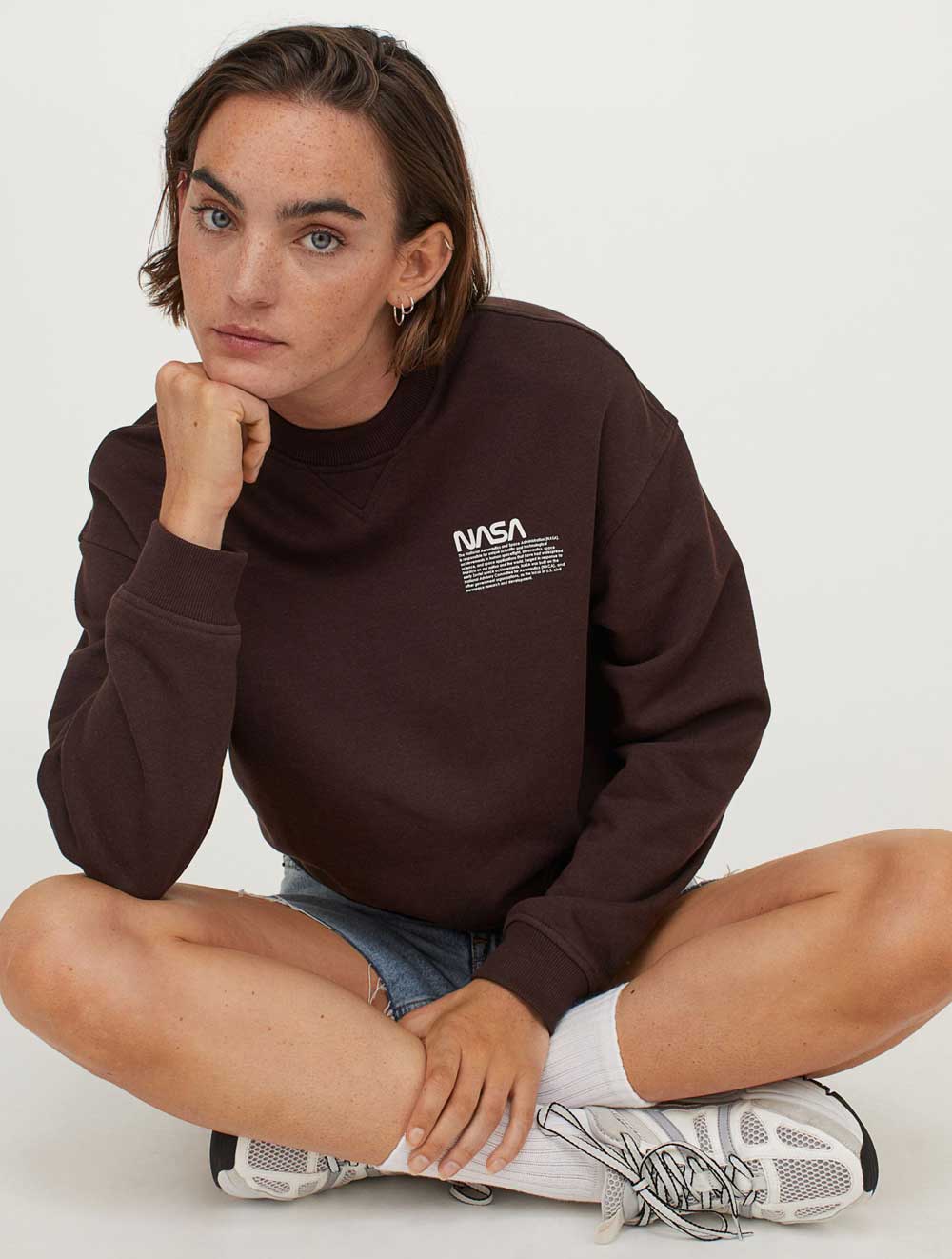 H&M tendenza stile college