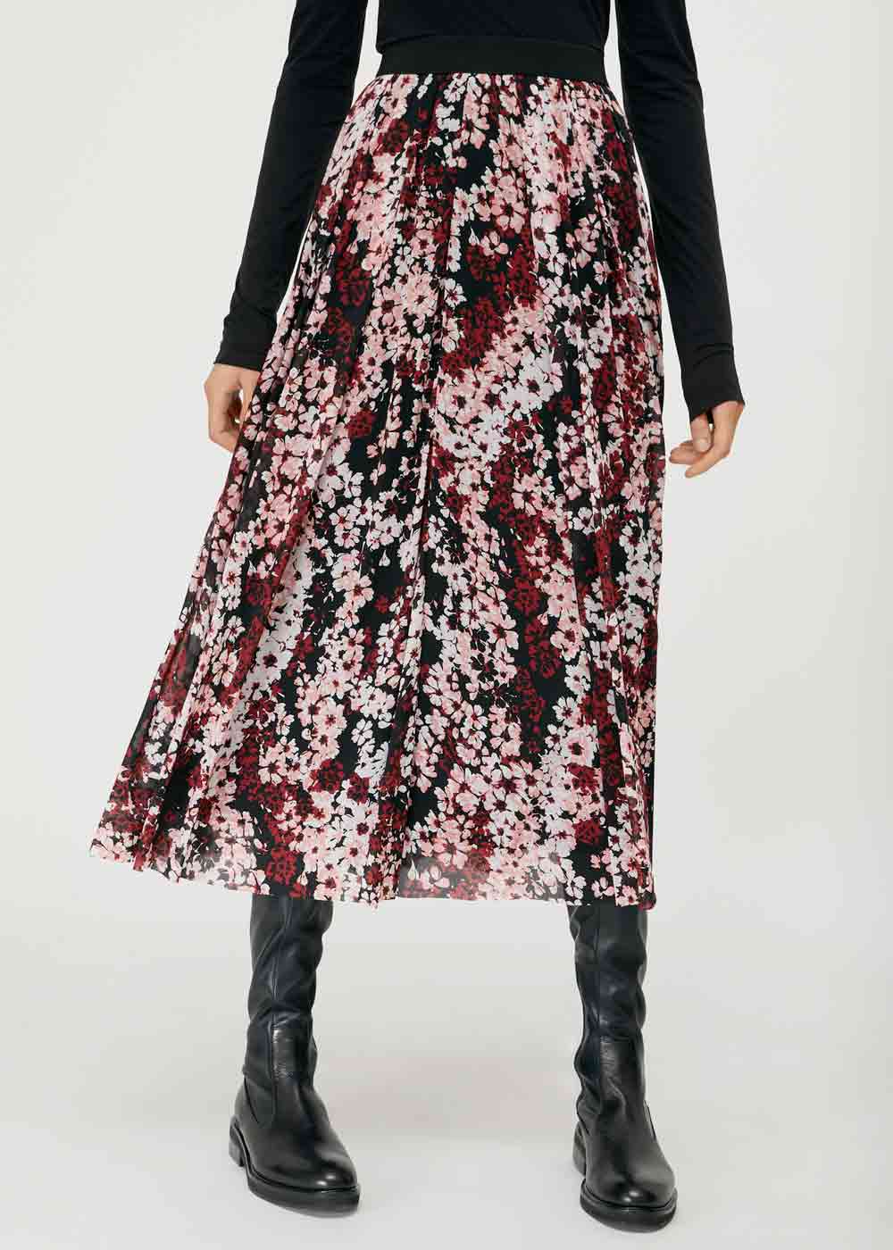 Gonna in tulle floreale Gonna in tulle floreale