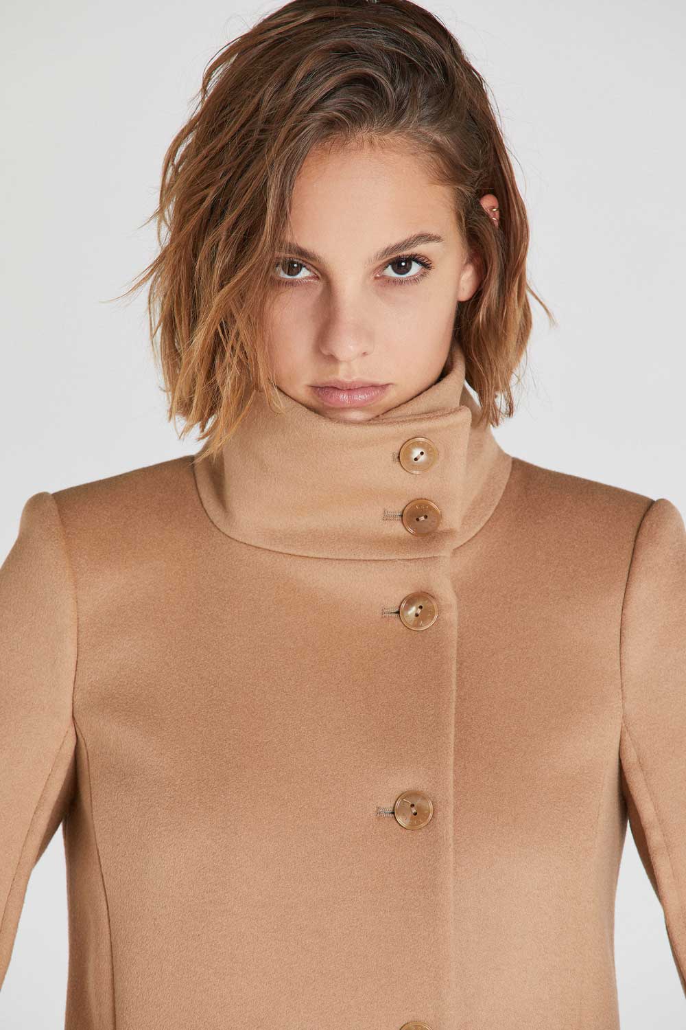 Cappotto collo alto Cappotto collo alto