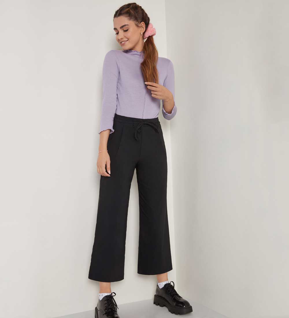 Pantaloni in tela Pantaloni in tela