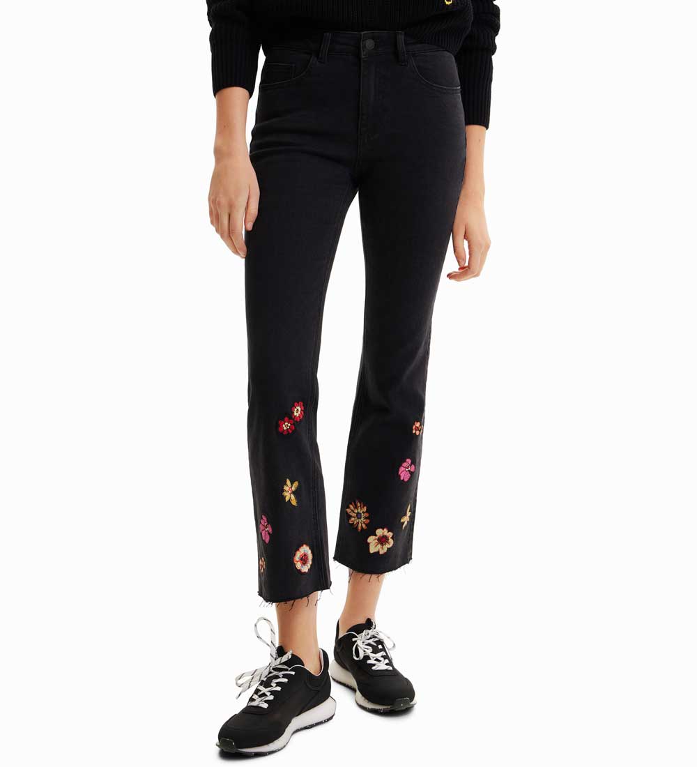 jeans cropped con fiori