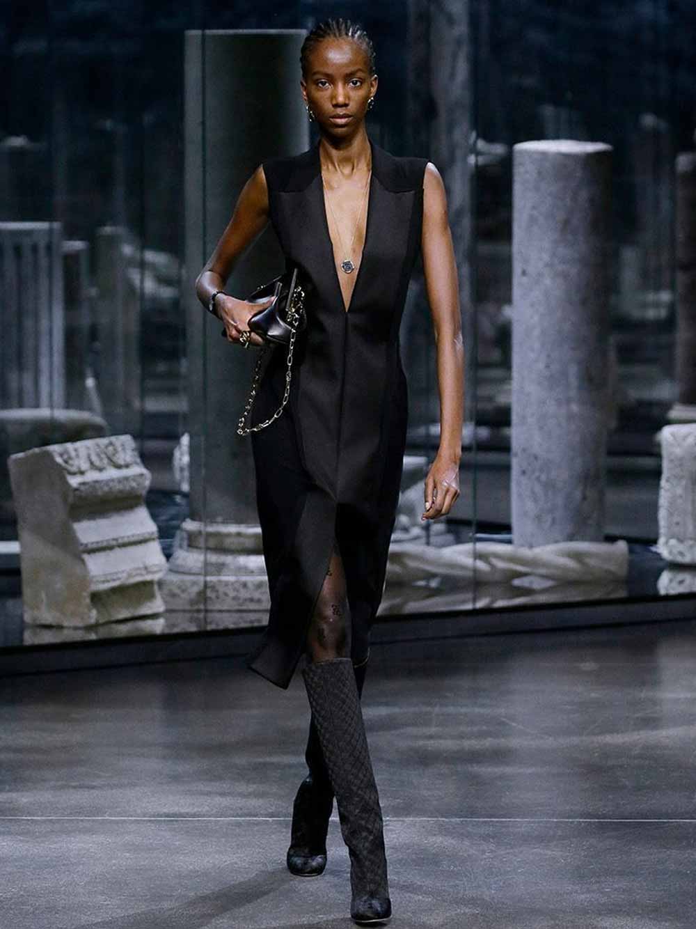 Sfilata Fendi Autunno Inverno 2021 2022