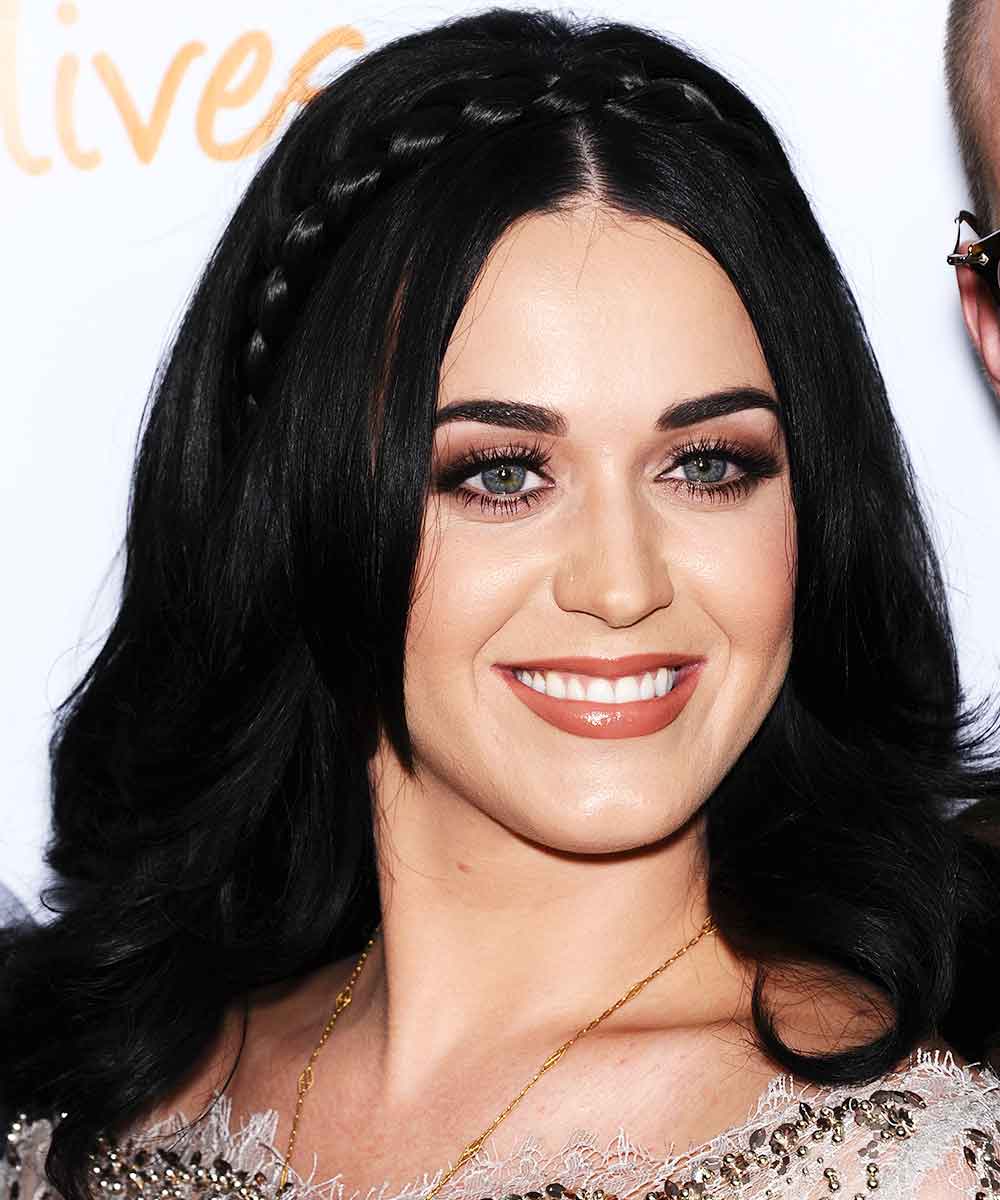 Katy Perry capelli scuri