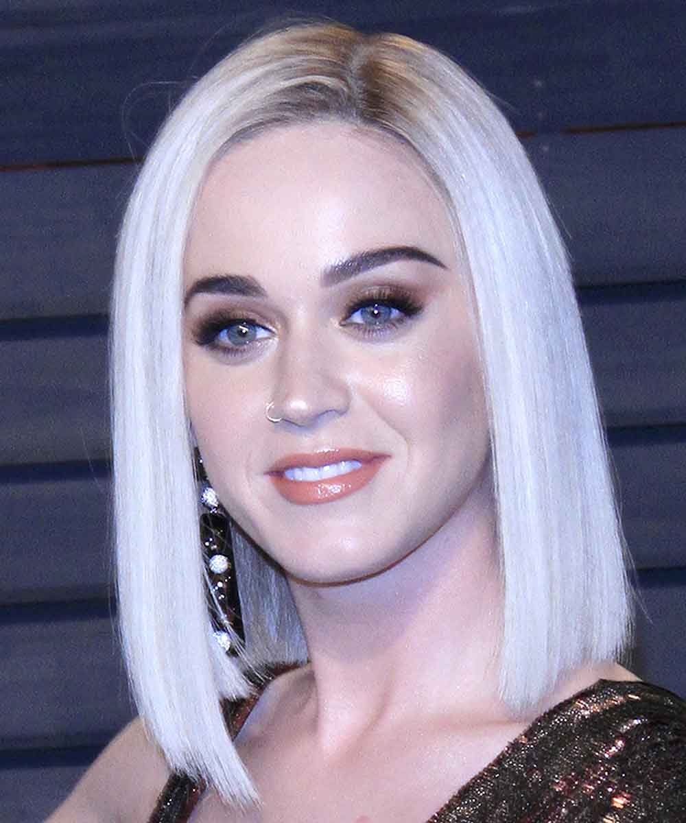 Capelli lisci Katy Perry