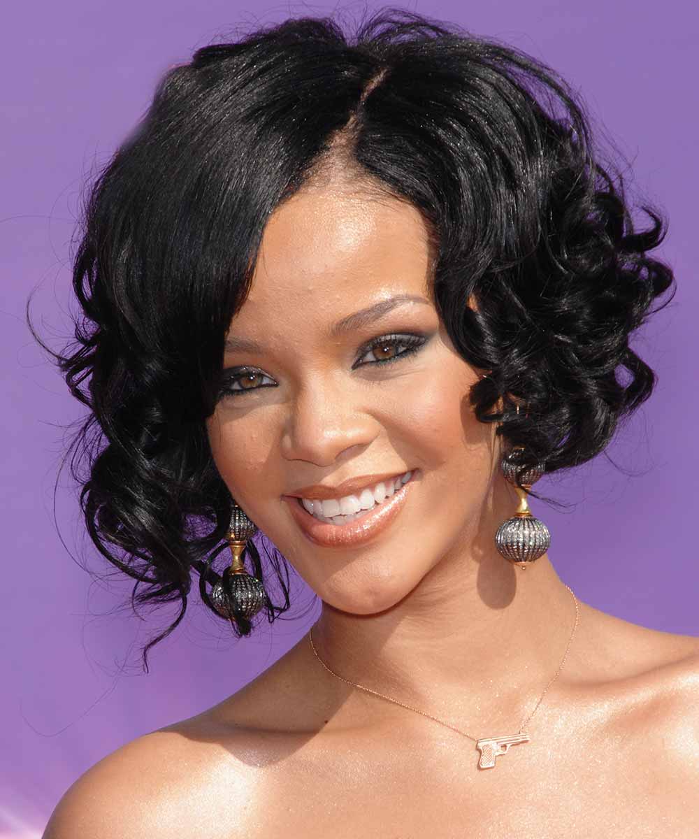 Bob cut Rihanna 