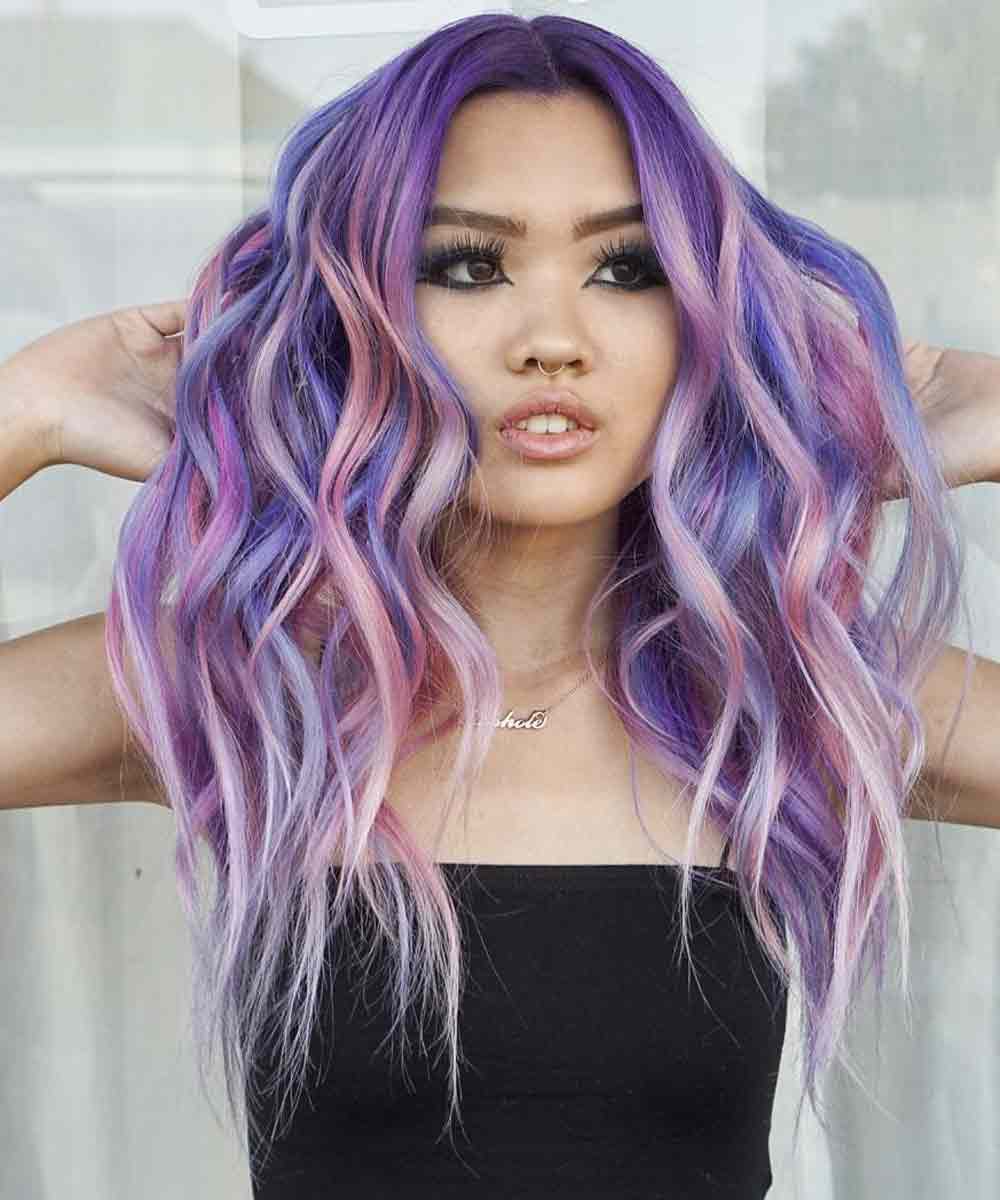 Color block viola capelli lunghi
