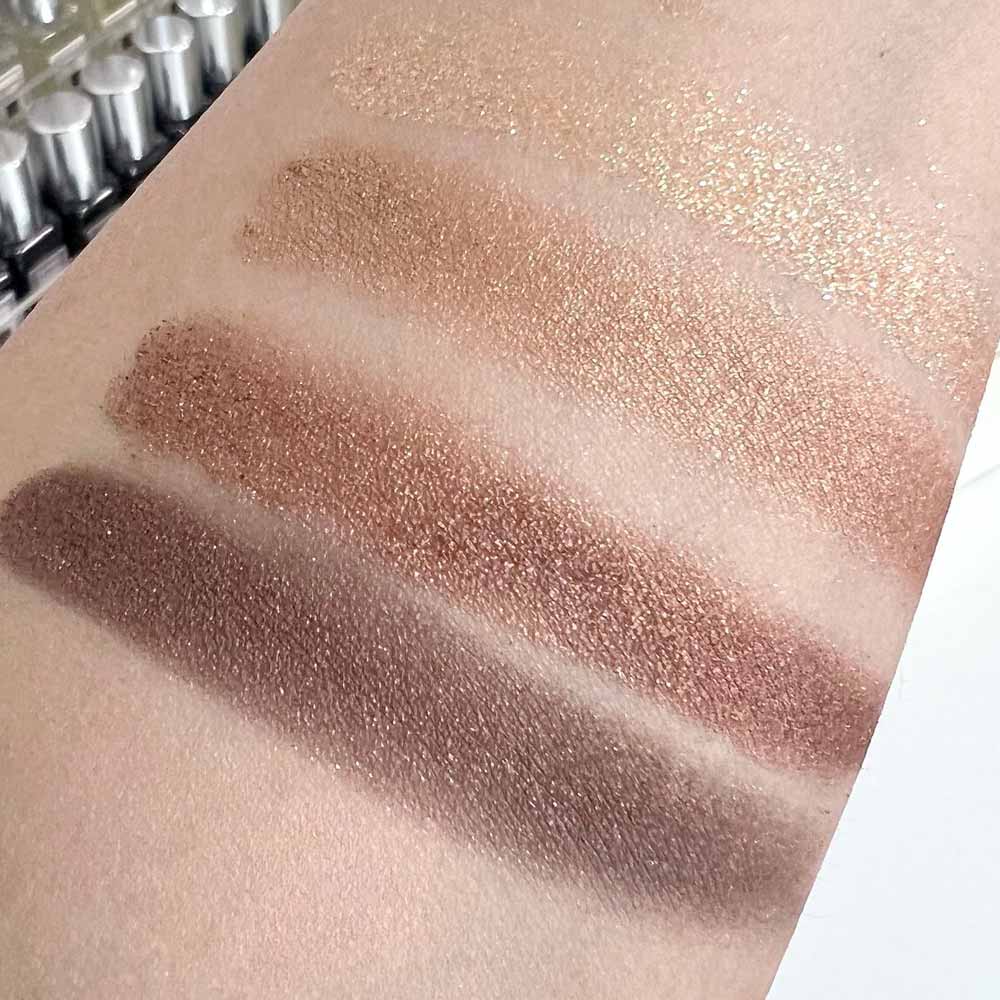 Swatches ombretti Chanel 