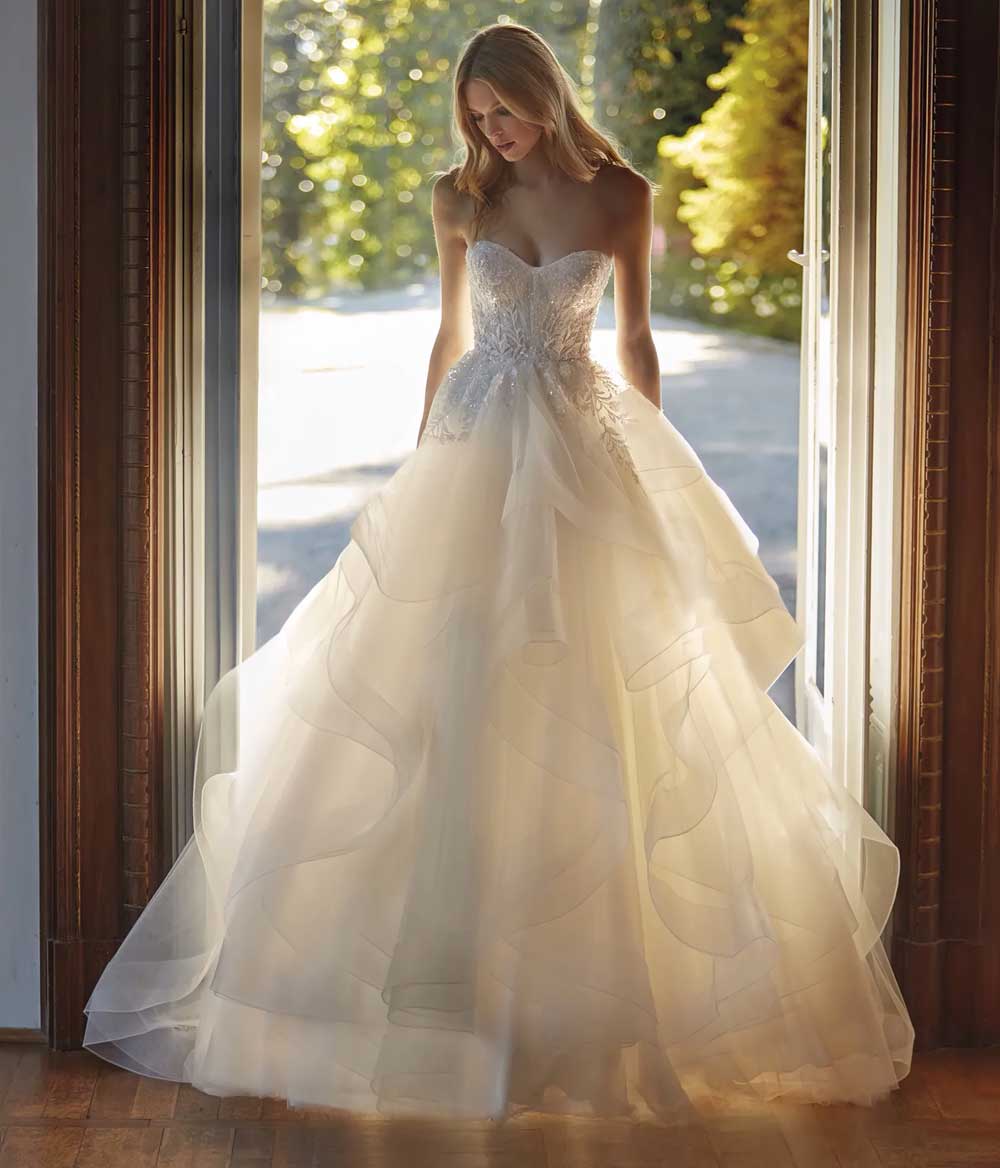 vestito da sposa a balze