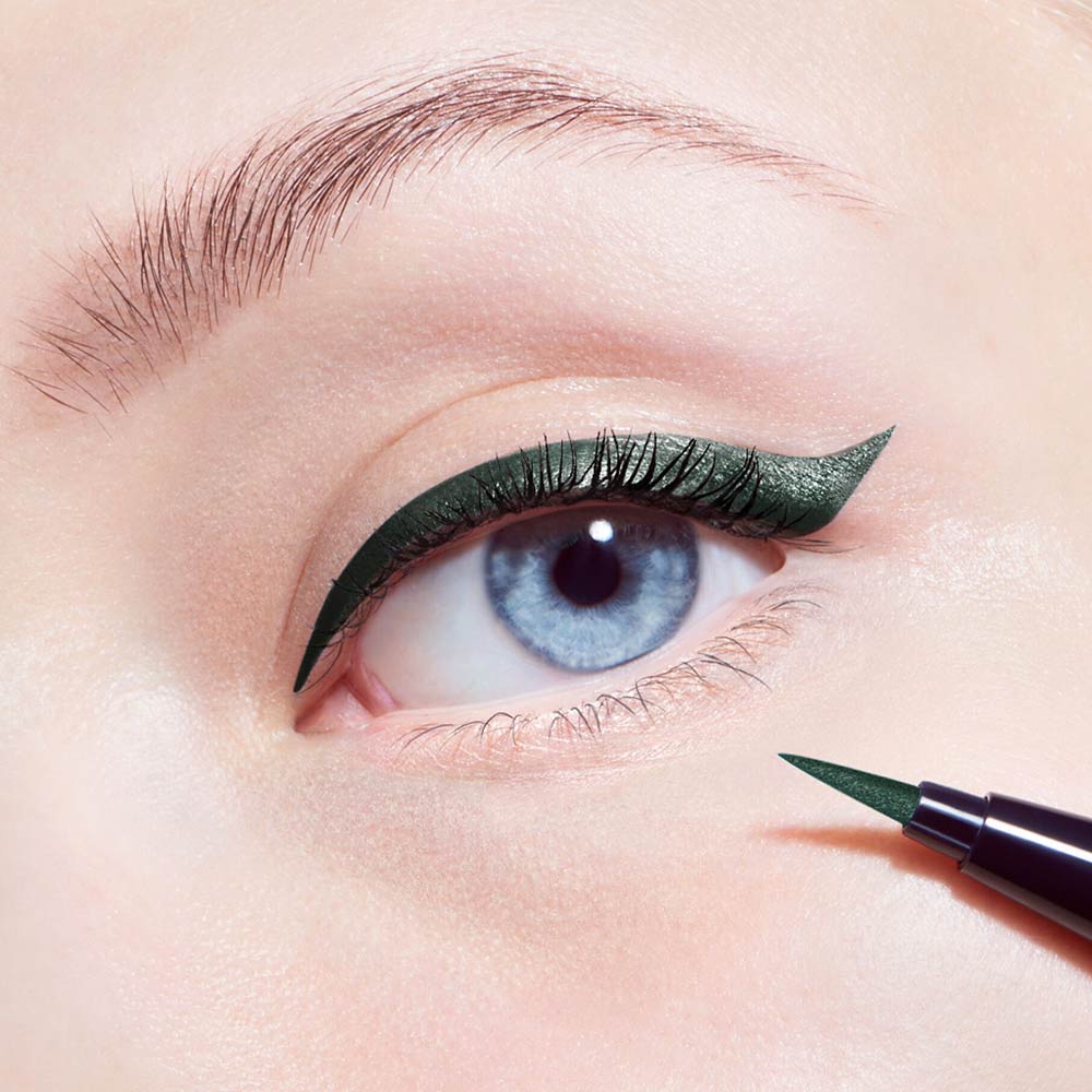 Trucco occhi eyeliner verde Dior 