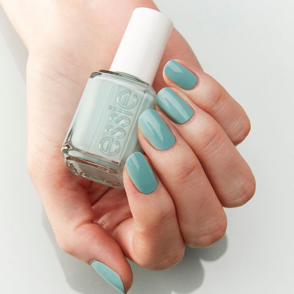 Colori smalti Essie Colori smalti Essie