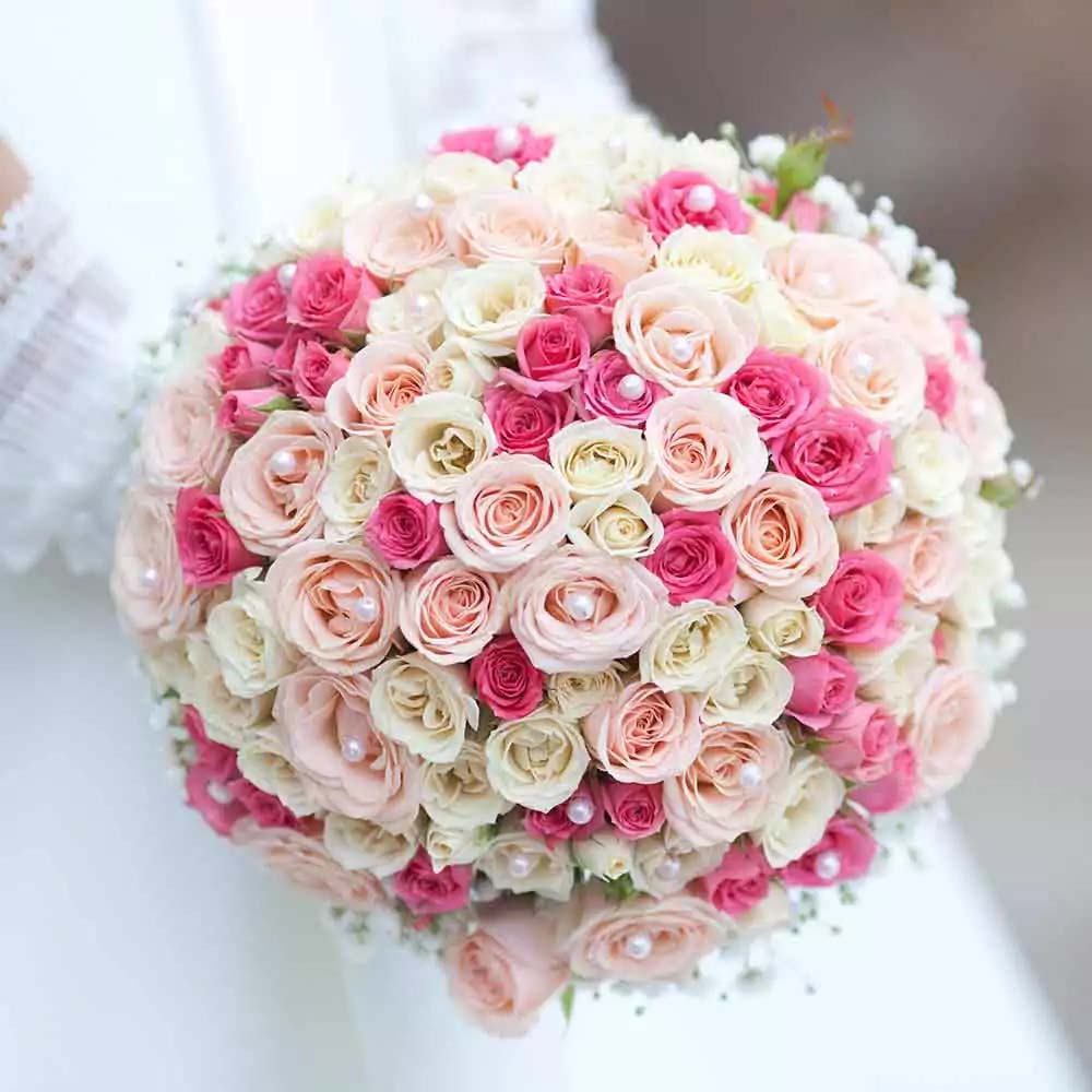 Bouquet sposa tondo con rose