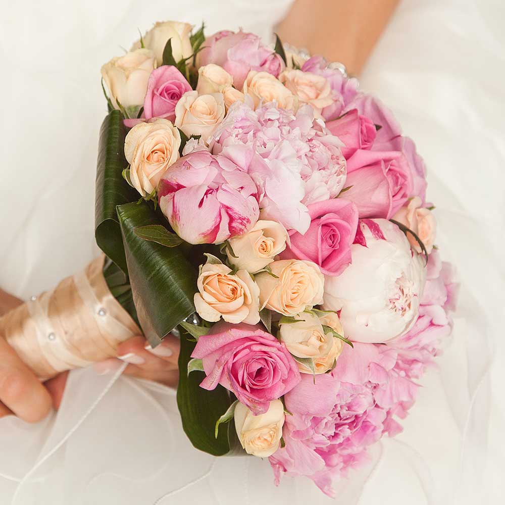 Bouquet sposa peonie e rose