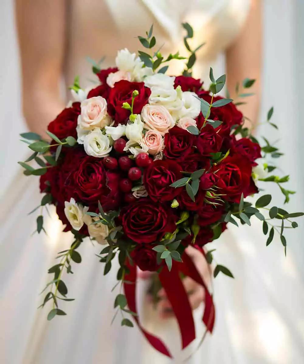 Bouquet sposa rosso e bianco