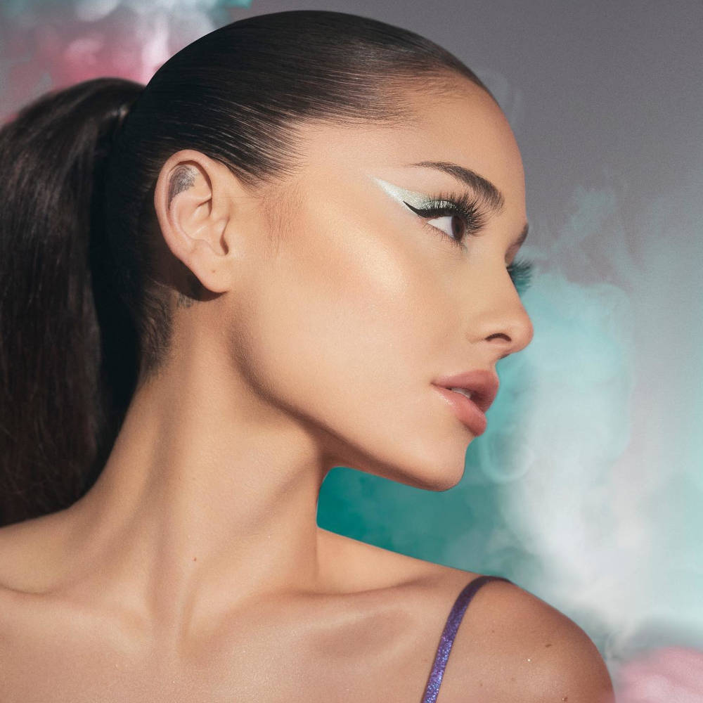 Ariana Grande per R.E.M. Beauty