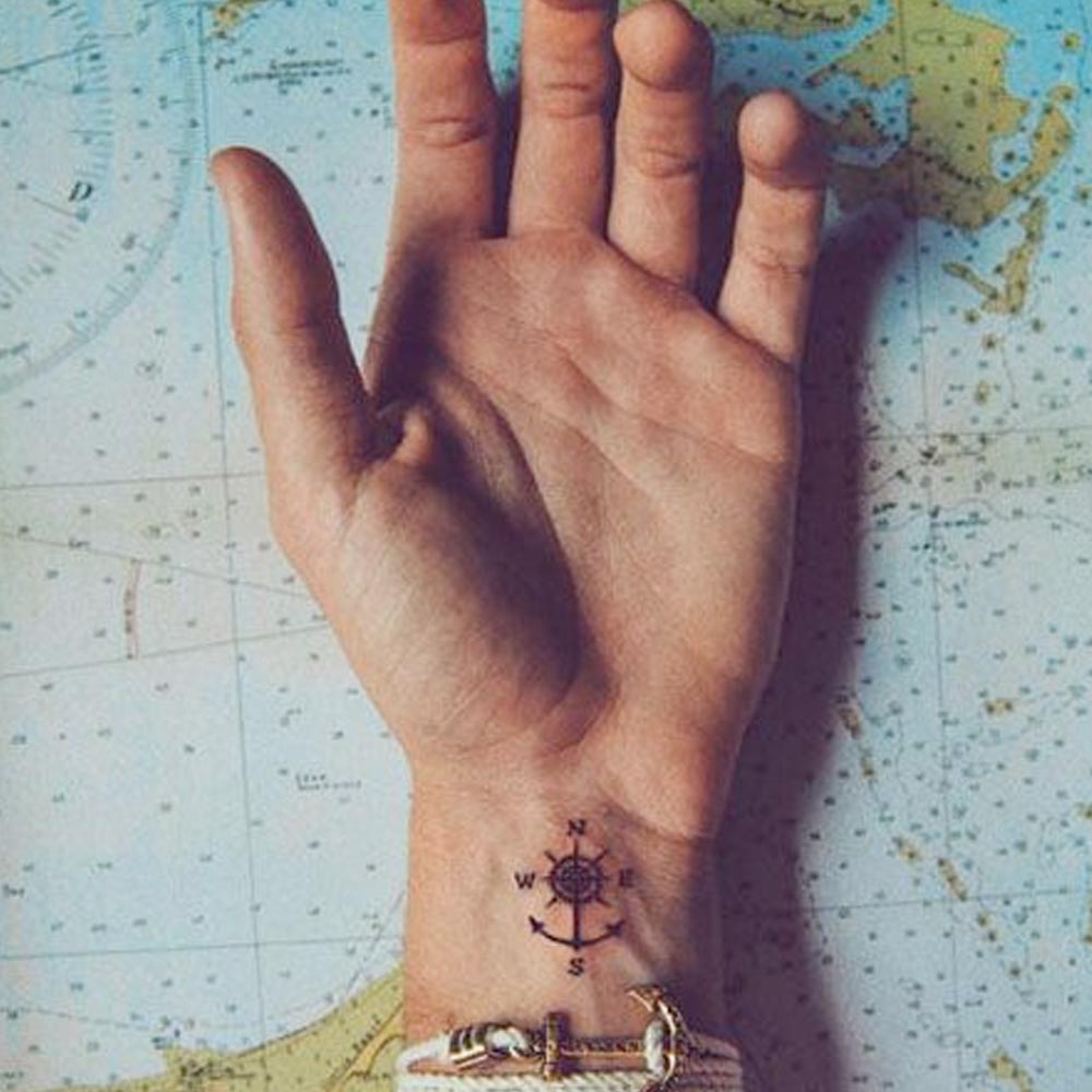 Tatuaggi piccoli uomo Tatuaggi piccoli uomo