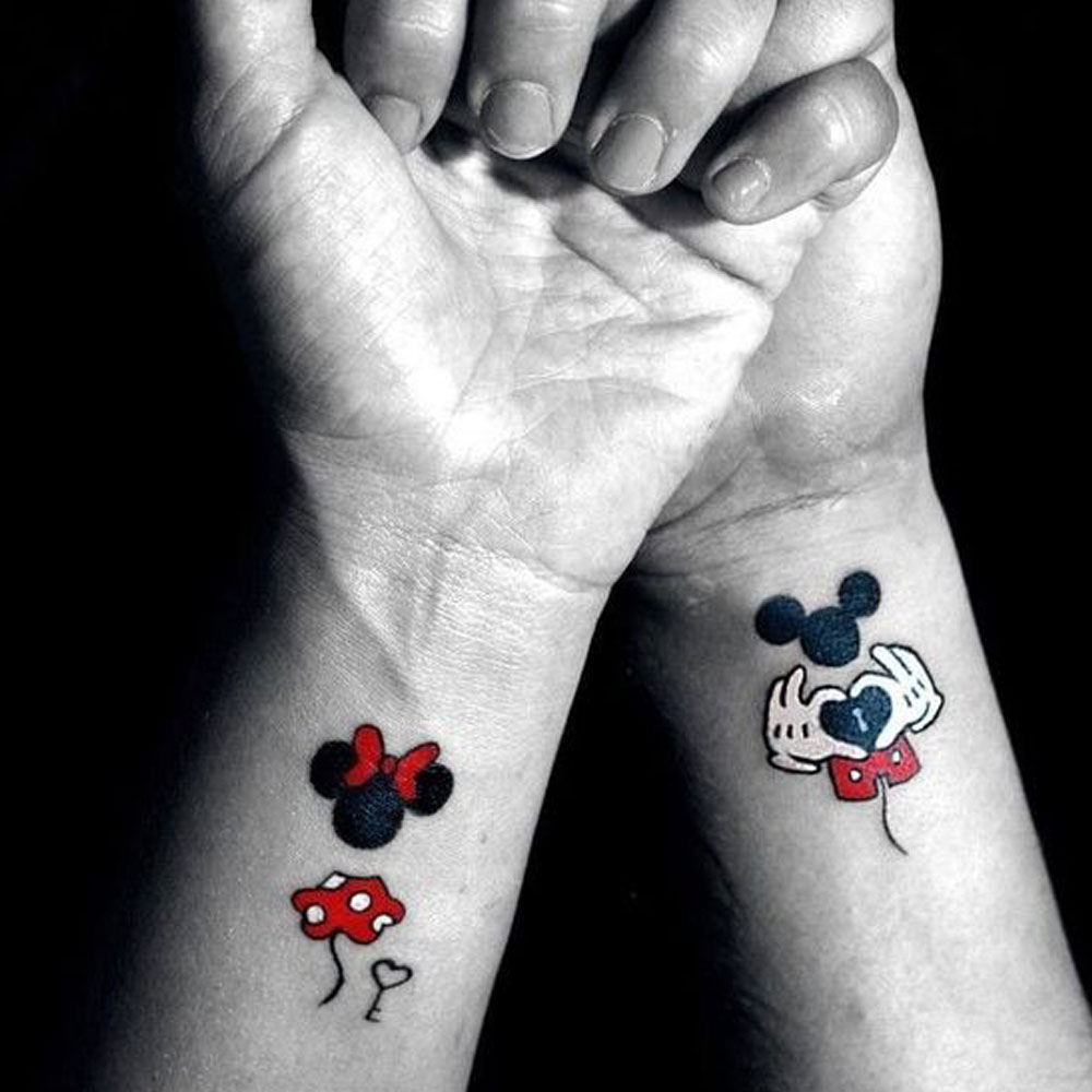 Tatuaggi piccoli topolino e topolina