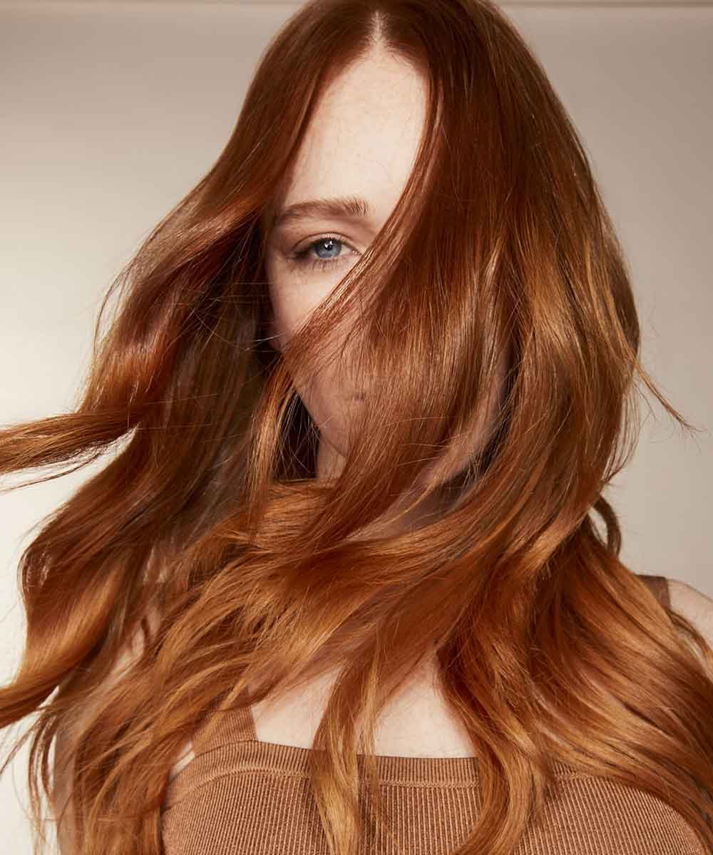 Capelli lisci castani ramati Capelli lisci castani ramati