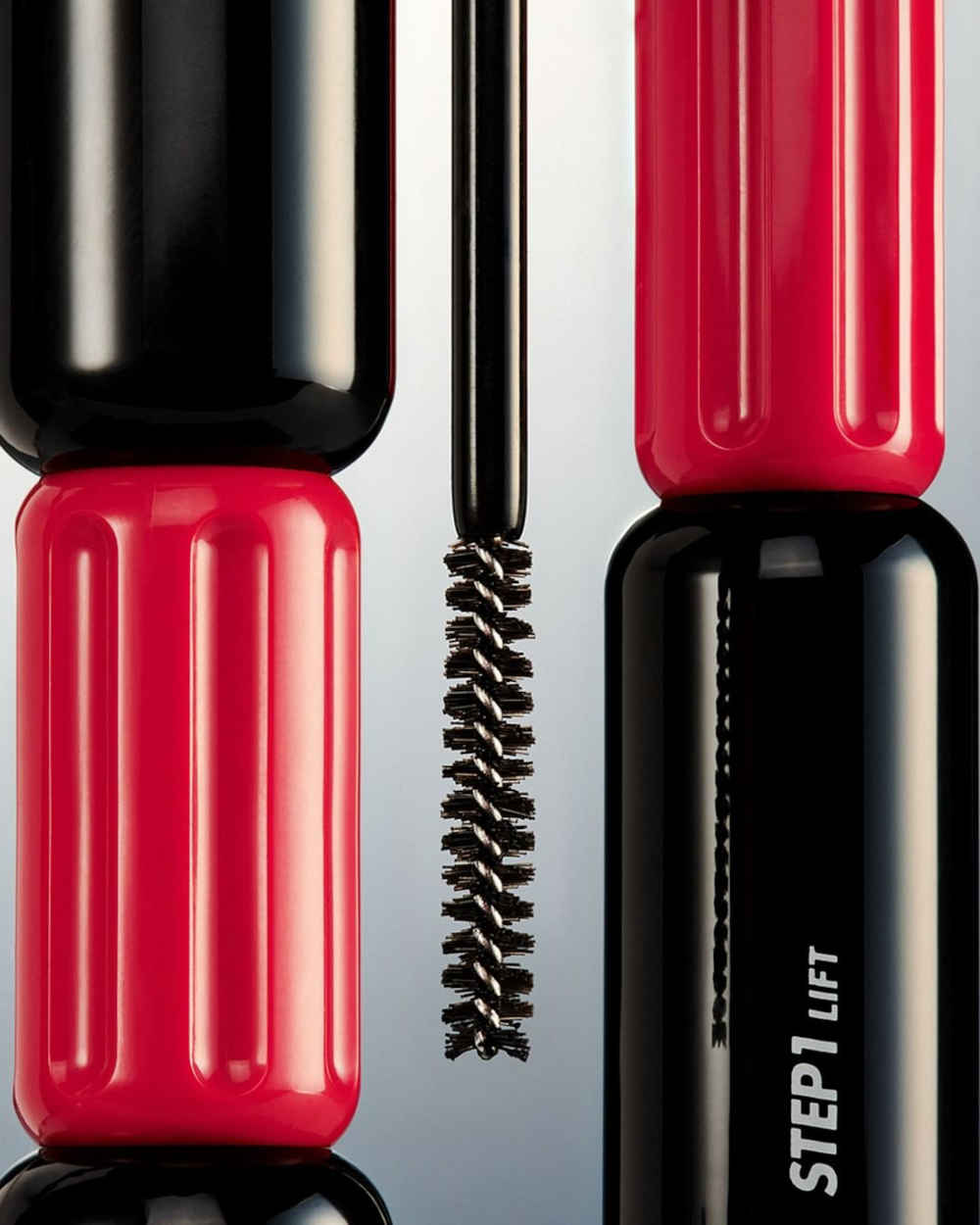 Make Up For Ever mascara The Professionall