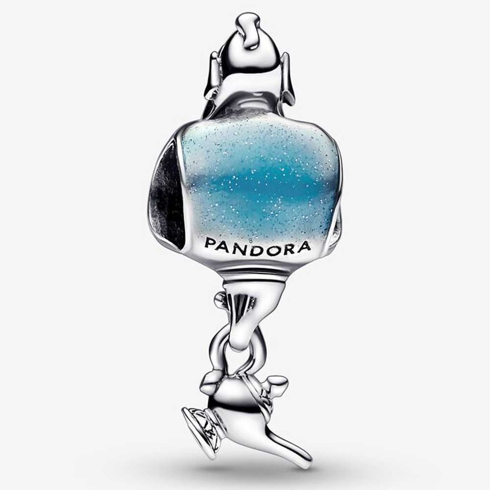 Pandora Aladdin 30 anni 