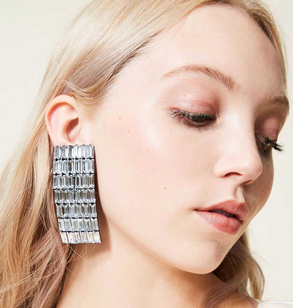 Orecchini con strass Orecchini con strass