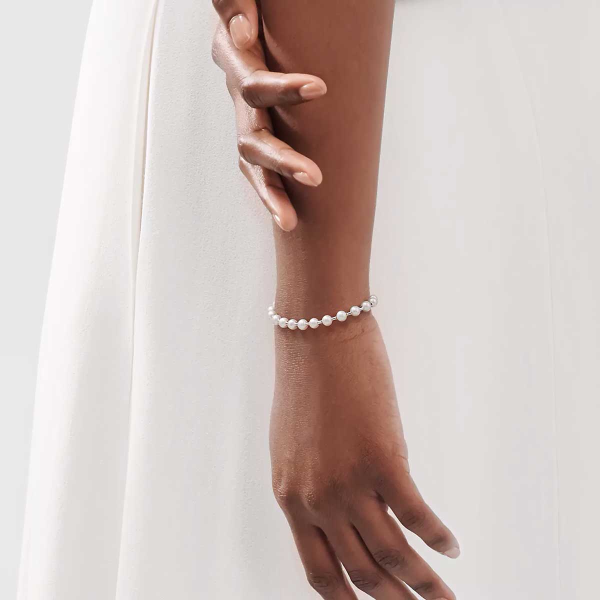bracciale di perle in argento
