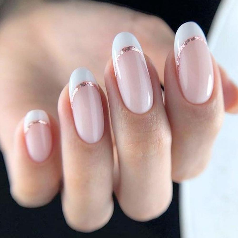 French manicure Natale