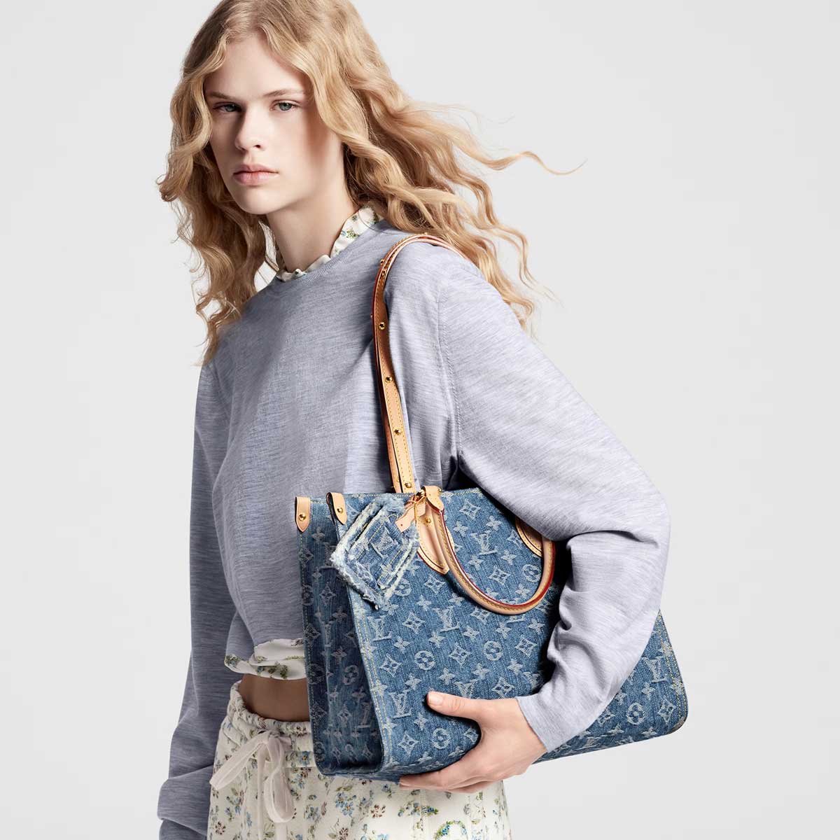 Louis Vuitton shopping bag 2024