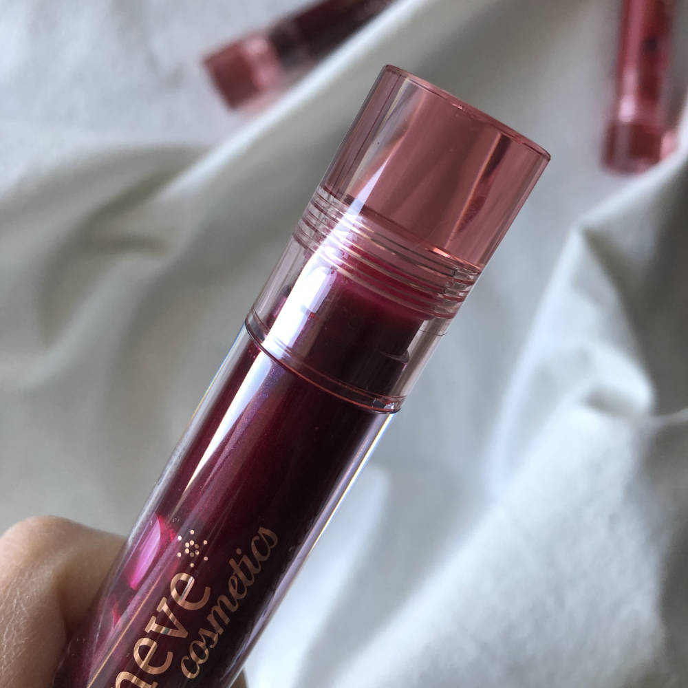 Packaging lip stain Neve Cosmetics