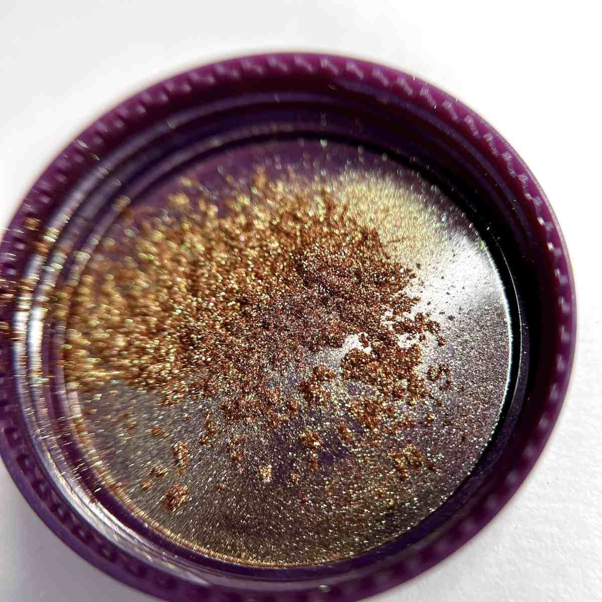 Neve Cosmetics ombretto shimmer