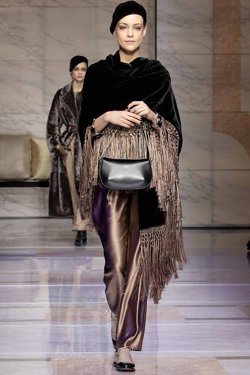 Sfilata Giorgio Armani autunno inverno 2023 2024