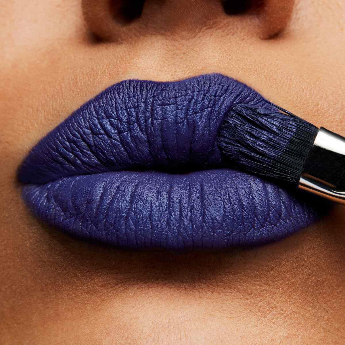 Rossetto blu scuro MAC Cosmetics