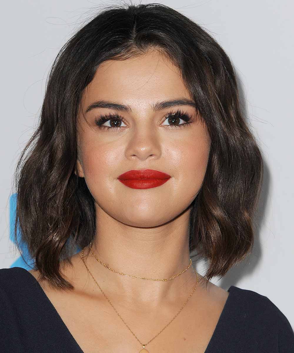 Proporzione tagli capelli corti Selena Gomez