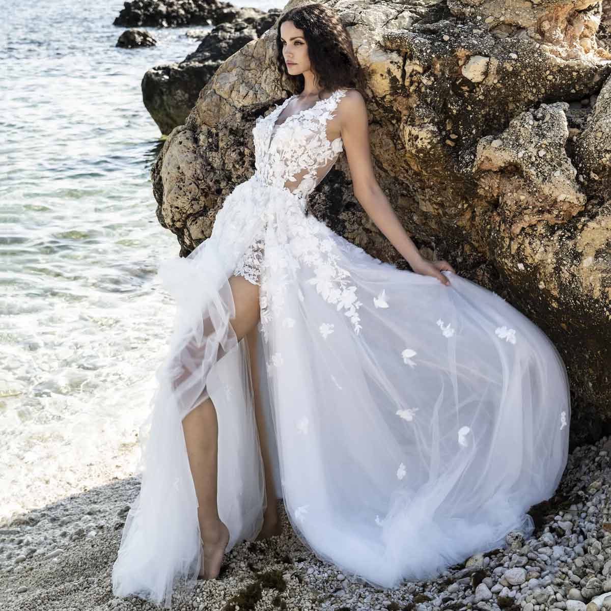 spiaggia abito da sposa mare