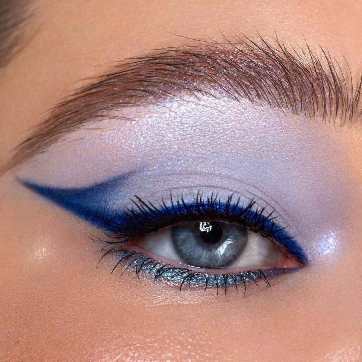 Idea trucco occhi azzurri