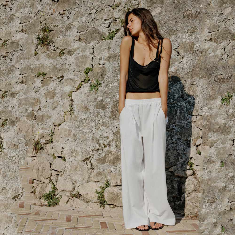Look bianco e nero trend moda estate 2023