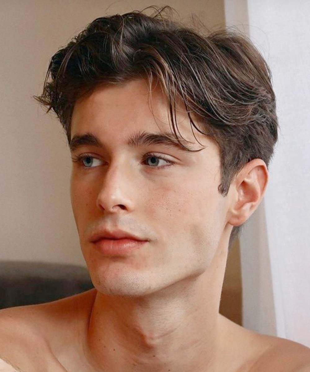 Tagli sfumati capelli corti uomo ciuffo Tagli sfumati capelli corti uomo ciuffo