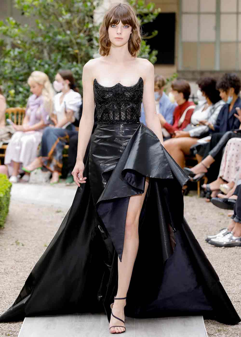 Sfilata Zuhair Murad autunno inverno 2021 2022 haute couture